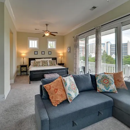 Breezy Myrtle Beach Getaway, 1 Block To Beach!